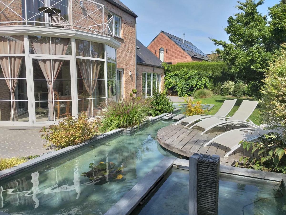 Le Mont Saint Roch , Chambre D'Hotes, B&B นิเวลส์ ภายนอก รูปภาพ