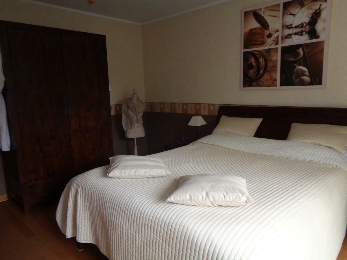 Le Mont Saint Roch , Chambre D'Hotes, B&B นิเวลส์ ภายนอก รูปภาพ