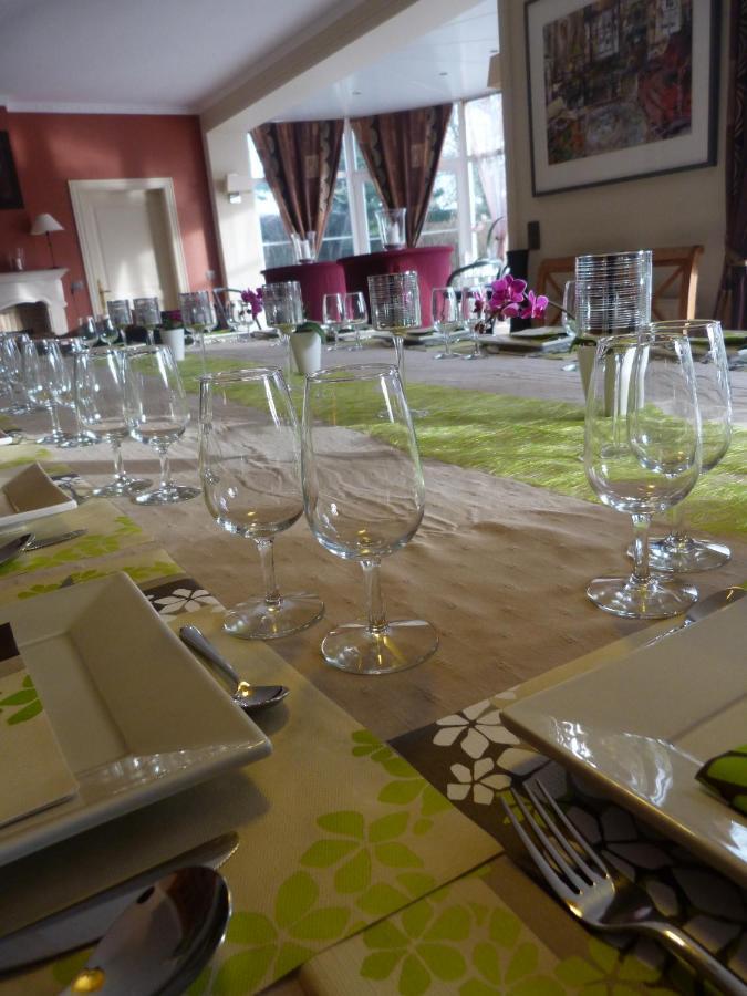 Le Mont Saint Roch , Chambre D'Hotes, B&B นิเวลส์ ภายนอก รูปภาพ